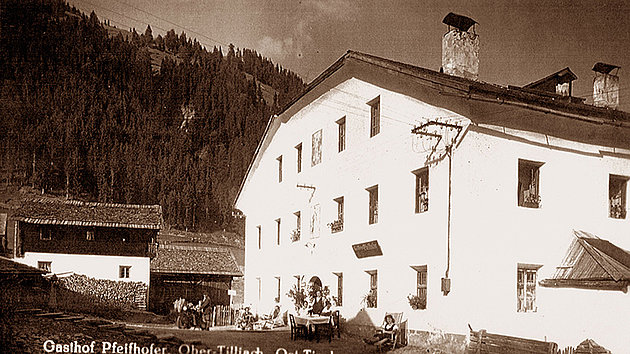 Der damalige Gasthof Pfeiffer in Obertilliach - heute Hotel Gasthof Unterwöger