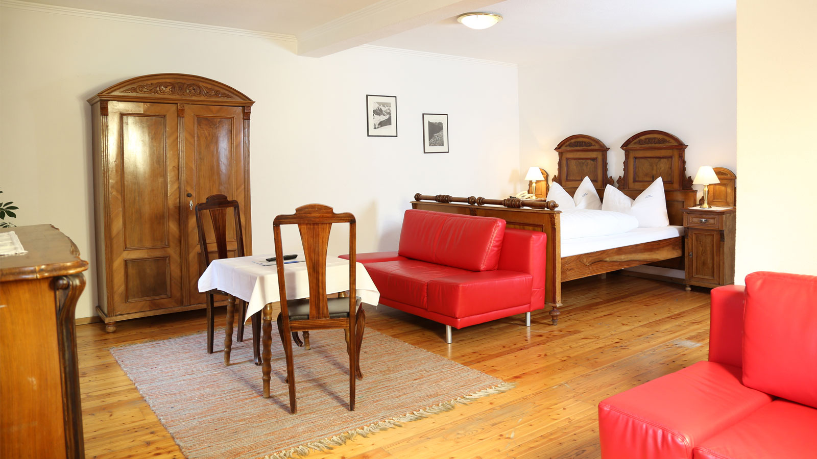 Zimmer im Hotel Gasthof Unterwöger in Obertilliach